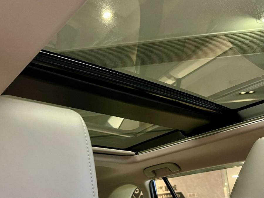 RAV4 Deluxe - Image 6